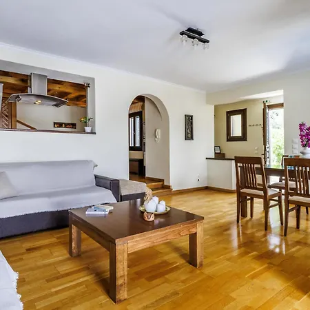 Alexandra Pool Villa - Comfort & Views Near Town * Skopelos