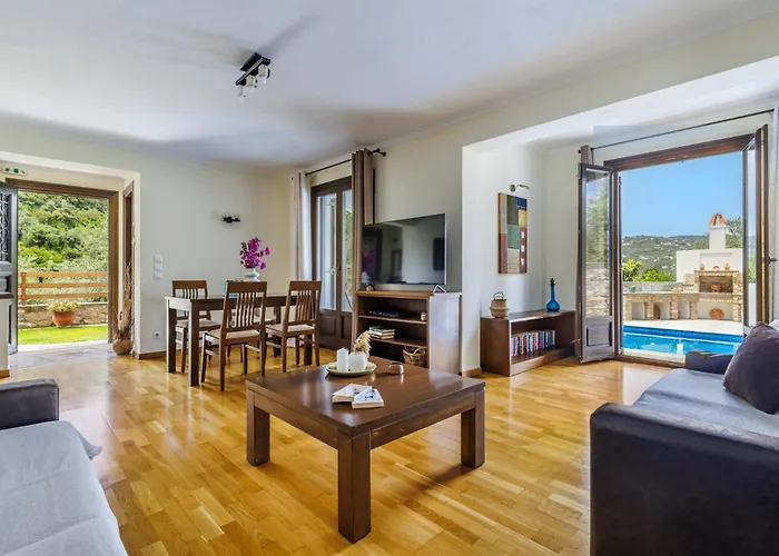 Alexandra Pool - Comfort & Views Near Town Villa Skopelos Town