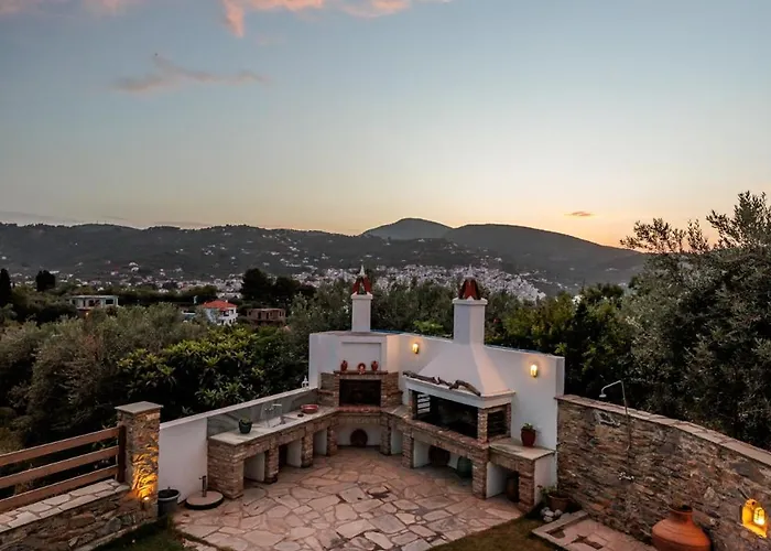 Villa Alexandra Pool - Comfort & Views Near Town Skopelos Town